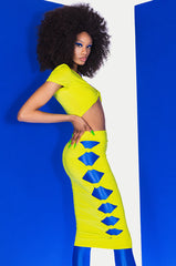 WORST BEHAVIOR KNOT FRONT CROP TOP