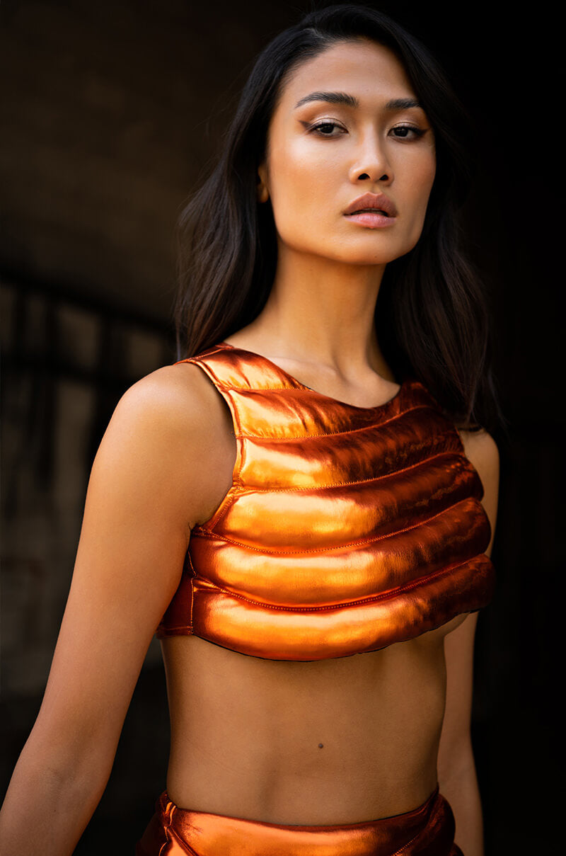 ZENON SLEEVELESS TEXTURED CROP TOP